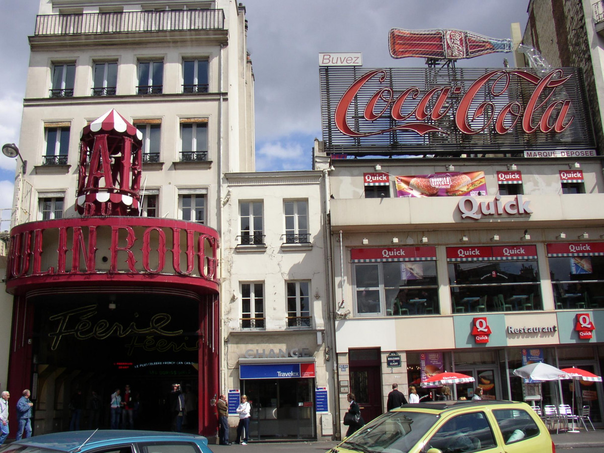moulin rouge coca cola 2005